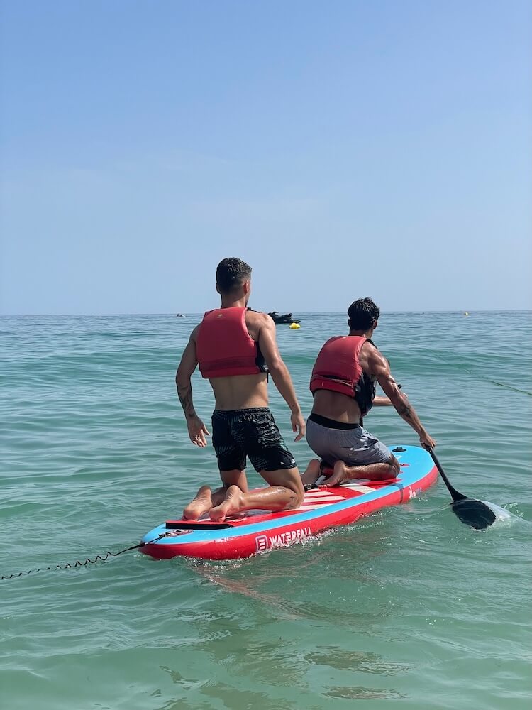 Stand up paddle na Praia de Porto de Mós